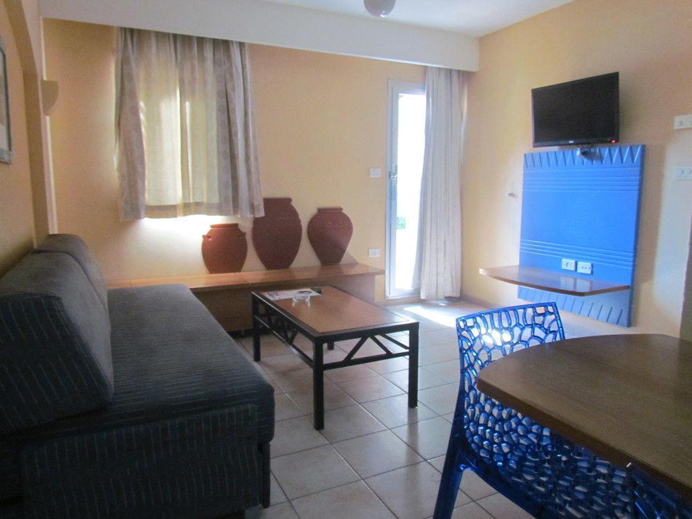 Club In Eilat - Coral Beach Villa Resort Luaran gambar