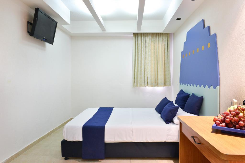 Club In Eilat - Coral Beach Villa Resort Luaran gambar