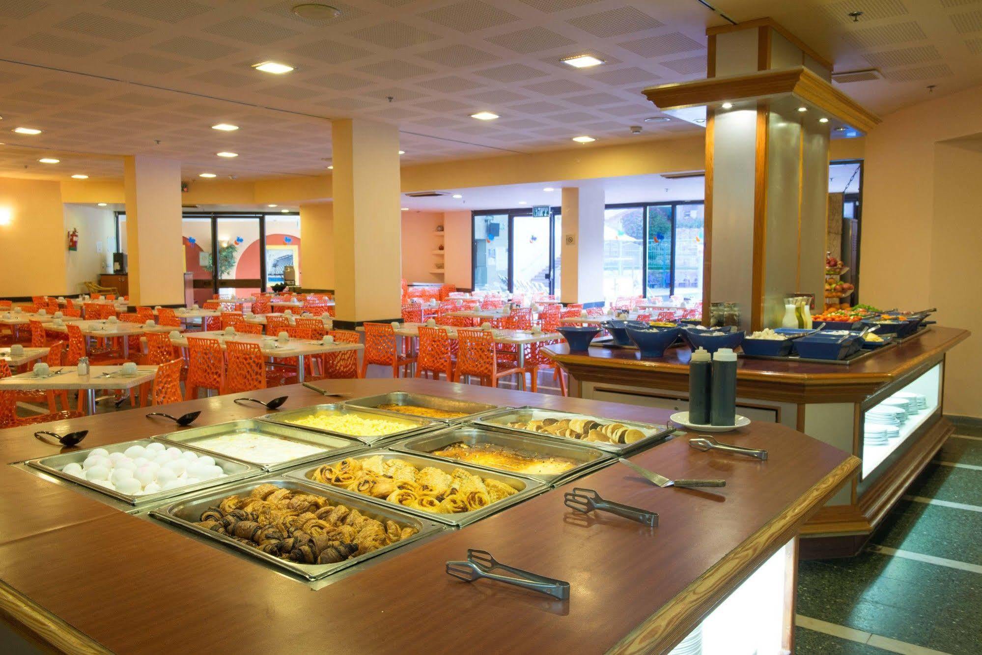 Club In Eilat - Coral Beach Villa Resort Luaran gambar